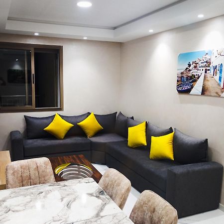 Super Apartement Totalement Neuf Et Climatise A Cote Du Centre Commercial Marjane M2 Tanger Eksteriør bilde