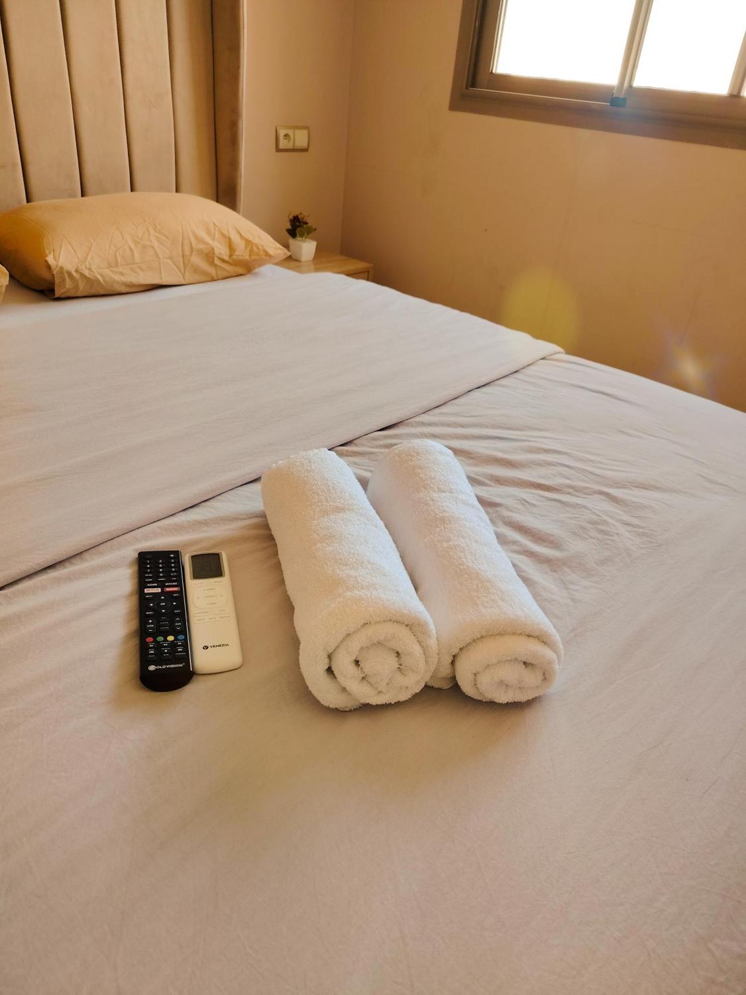 Super Apartement Totalement Neuf Et Climatise A Cote Du Centre Commercial Marjane M2 Tanger Eksteriør bilde